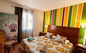 The Colors House, 639 Private Apartment